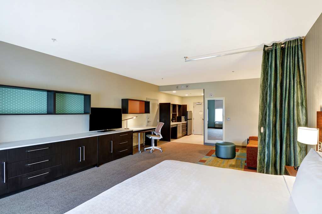 Фото Home2 Suites by Hilton Las Vegas Strip South