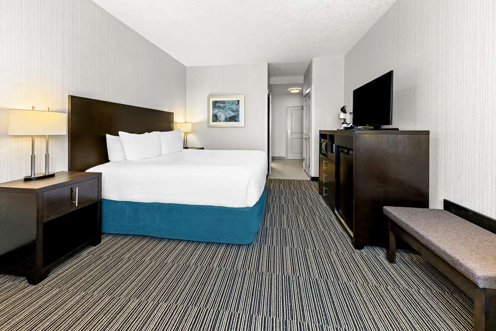 Фото Best Western Plus Airdrie Gateway