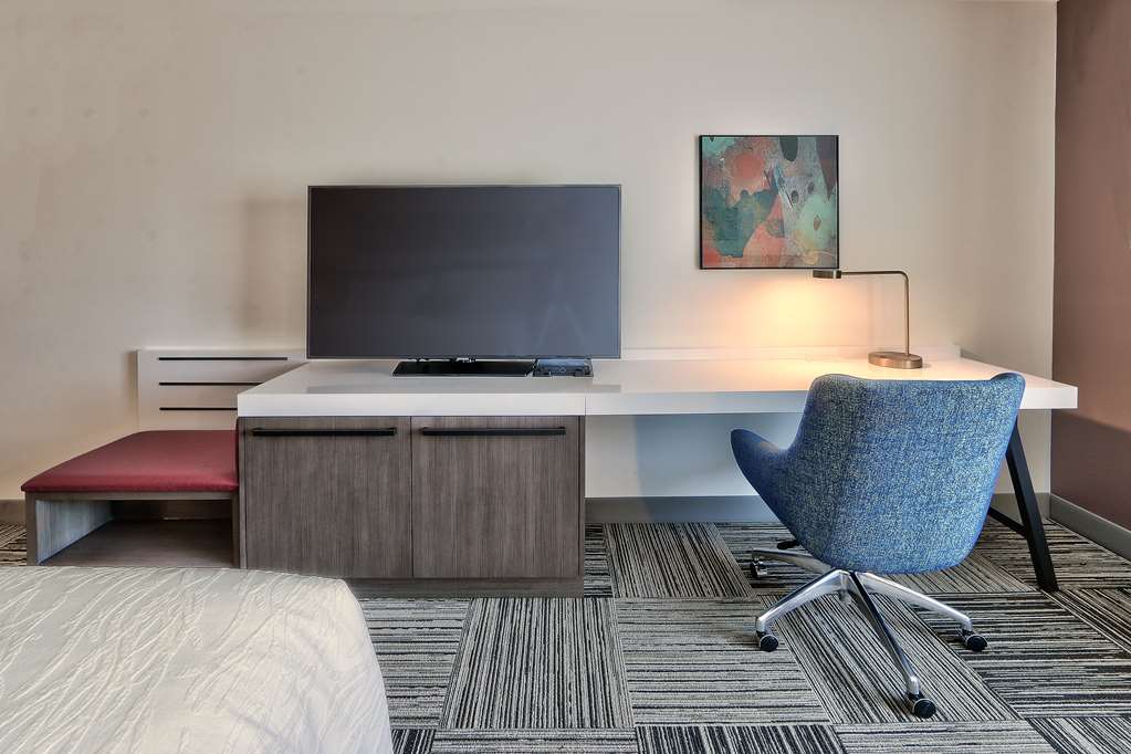 Фото Hilton Garden Inn Albuquerque/Journal Center