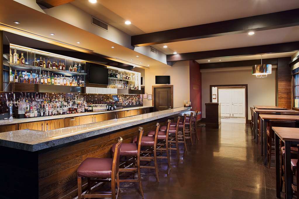 Фото Juniper Cupertino, Curio Collection by Hilton