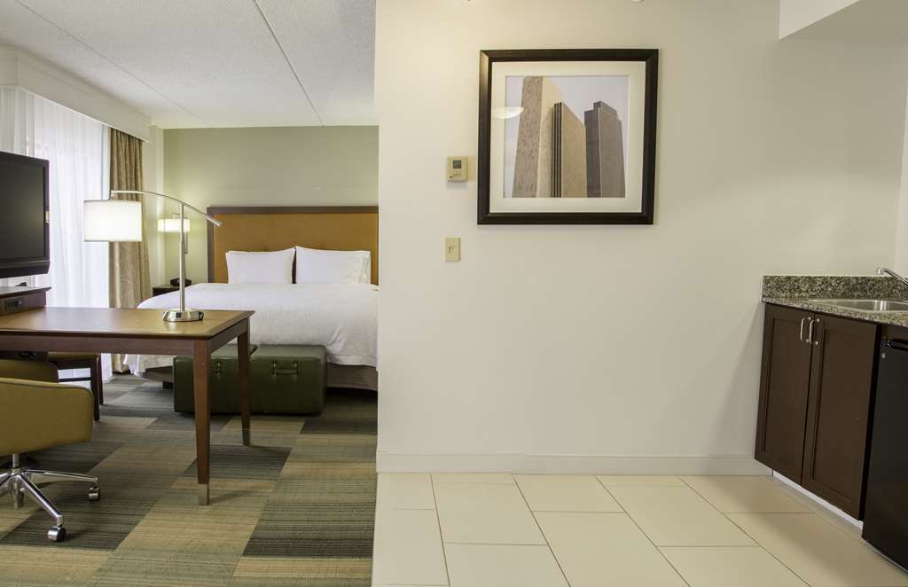 Фото Hampton Inn & Suites Albany-Downtown