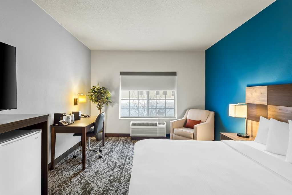 Фото Best Western Plus Fort Wayne Inn & Suites North