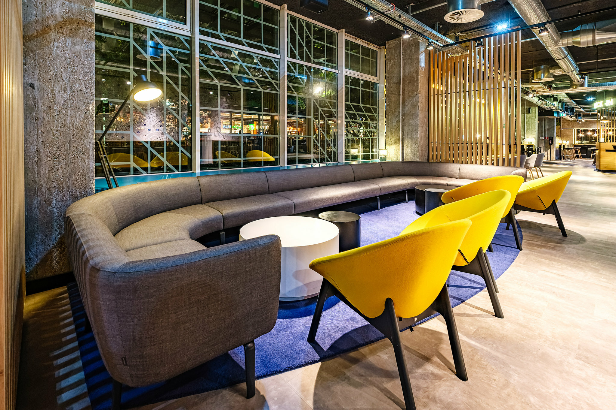 Фото Holiday Inn Express Dresden Zentrum, an Ihg Hotel