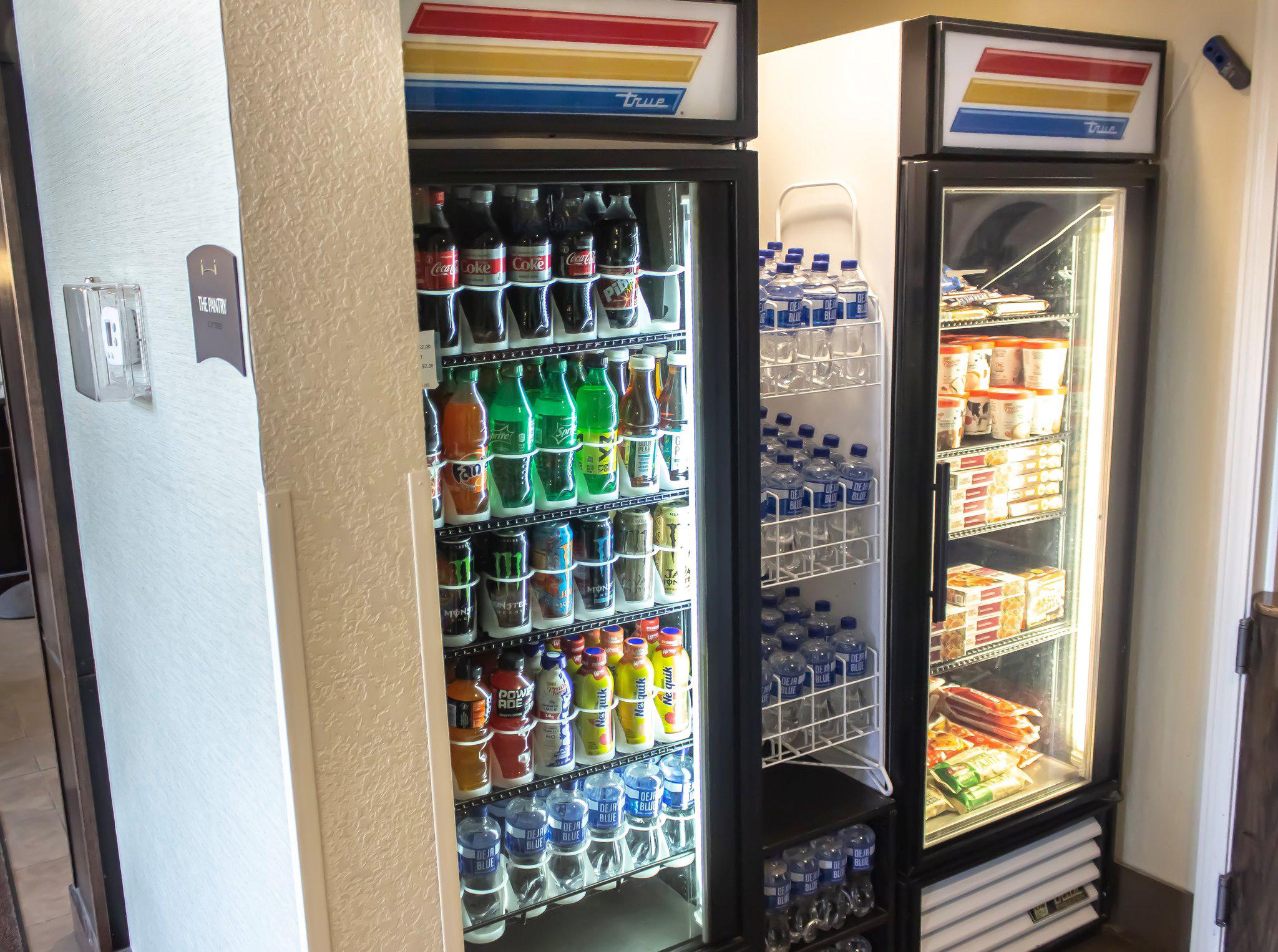 Фото Staybridge Suites Minot, an Ihg Hotel