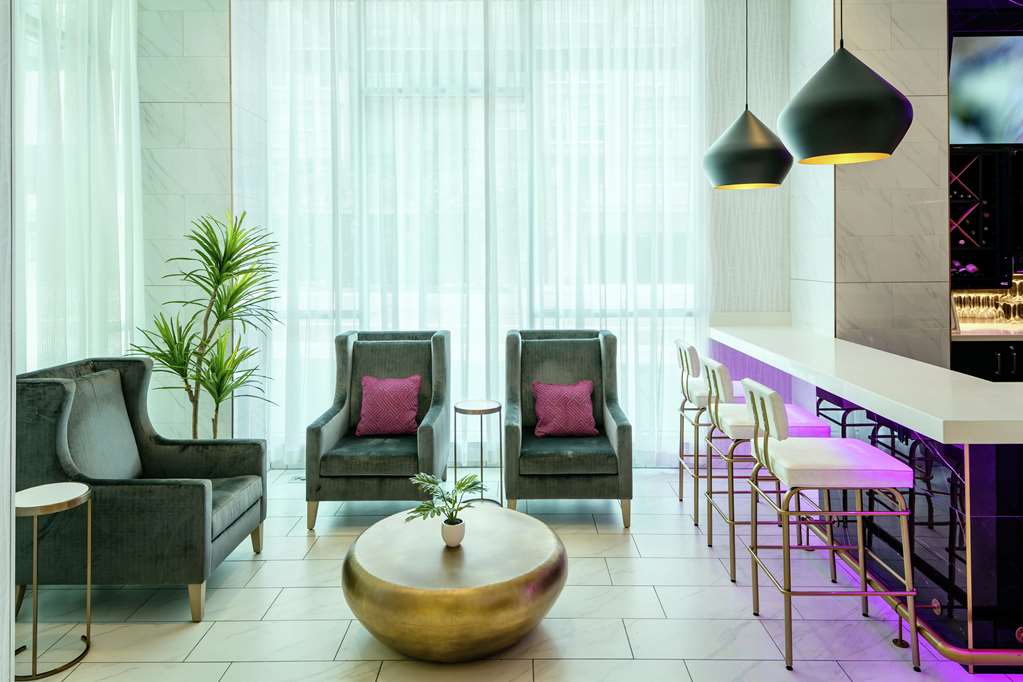 Фото Hilton Garden Inn Seattle Bellevue Downtown, Wa