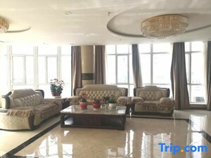 Гостиница Yitai Hotel