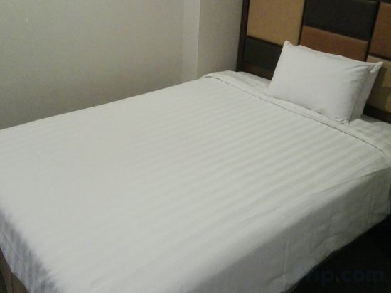 Фото New Seoul Hotel