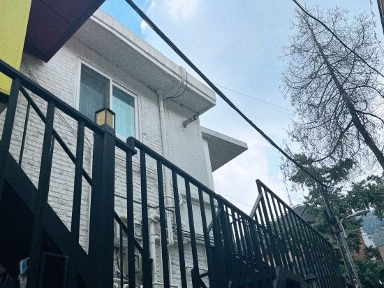 Фото Jnineguesthouse