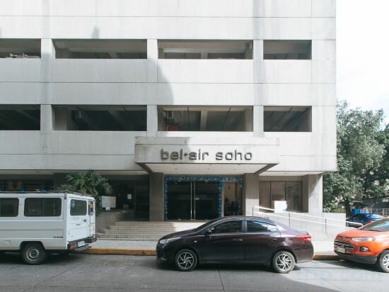 Фото RedDoorz Plus @ Poblacion Makati