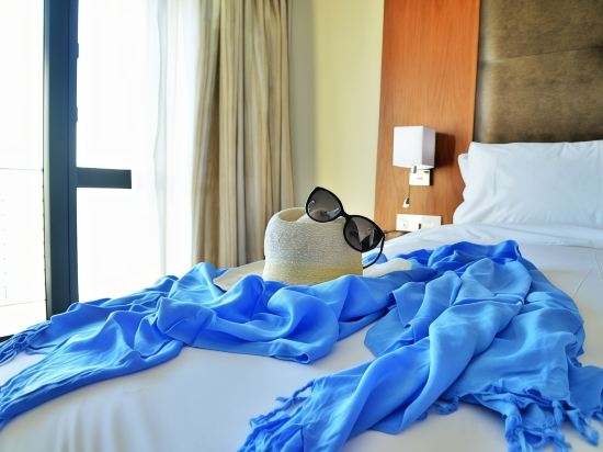 Фото Blaauwberg Beach Hotel