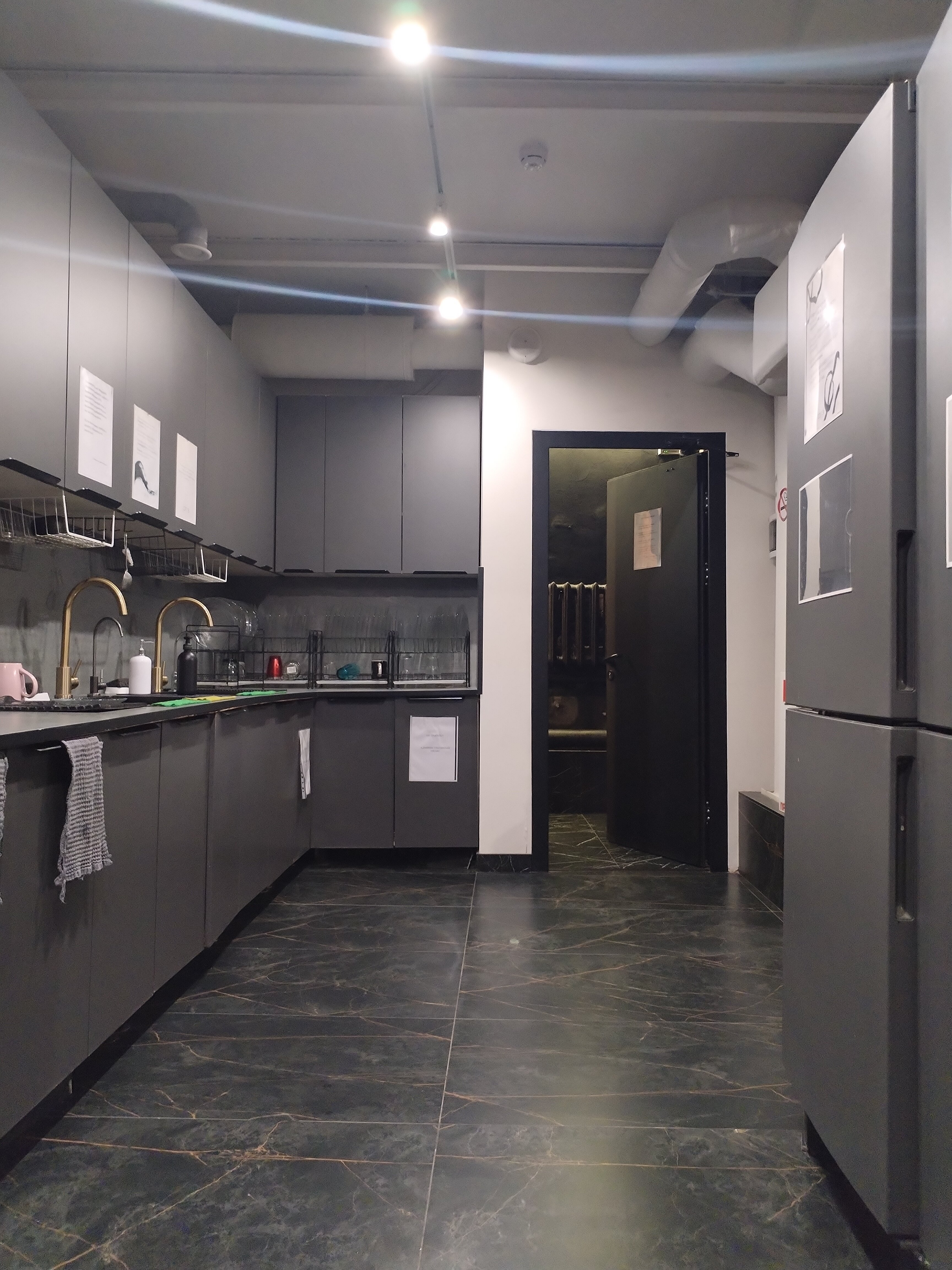 Фото Капсульный лаунж-отель 17/3