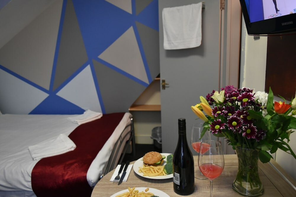 Фото London Olympus Nirvana