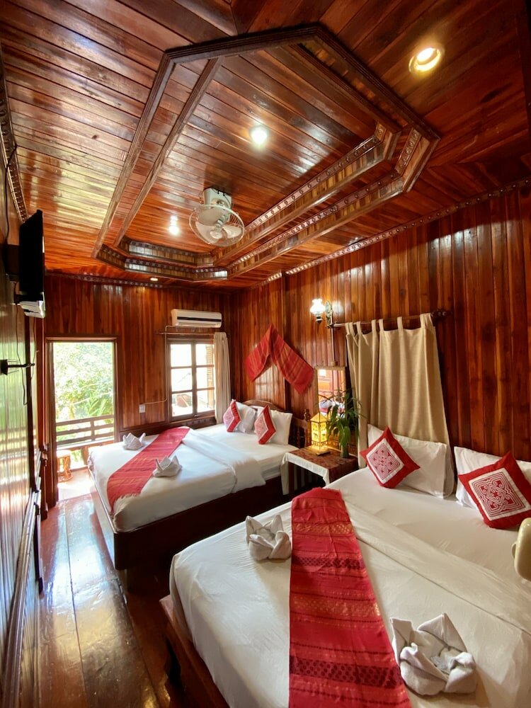 Фото Soutikone 1 Guesthouse