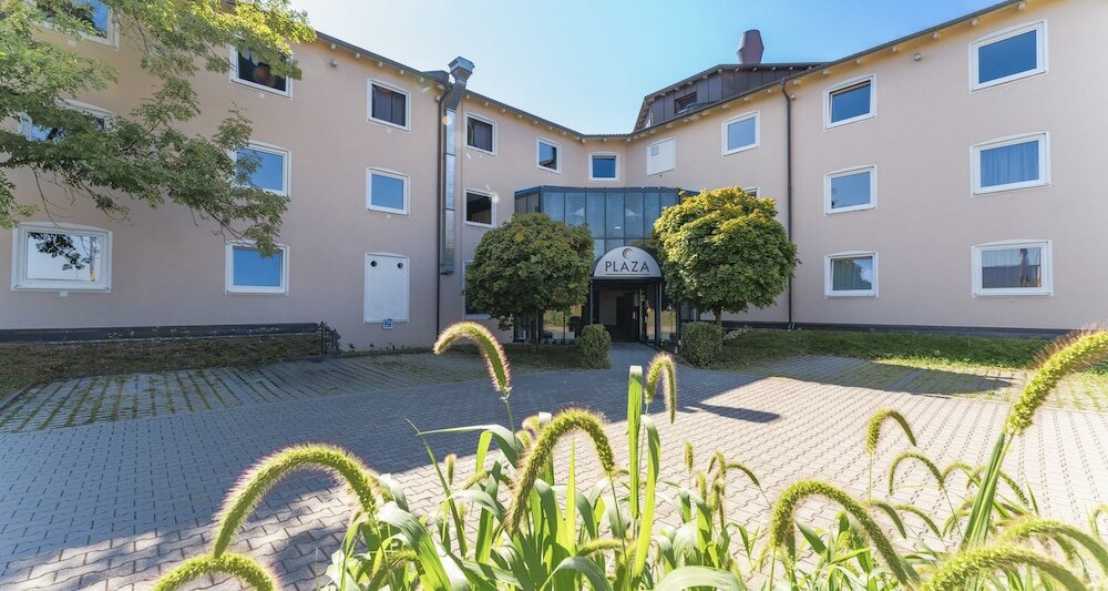 Фото Plaza Inn Mühldorf am Inn