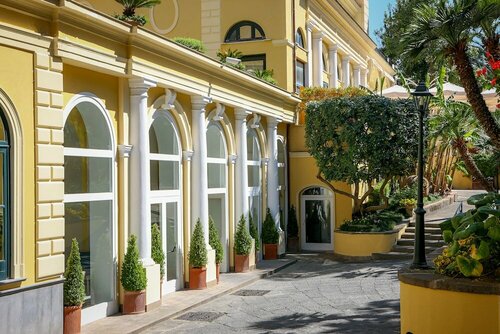Гостиница Imperial Hotel Tramontano в Сорренто