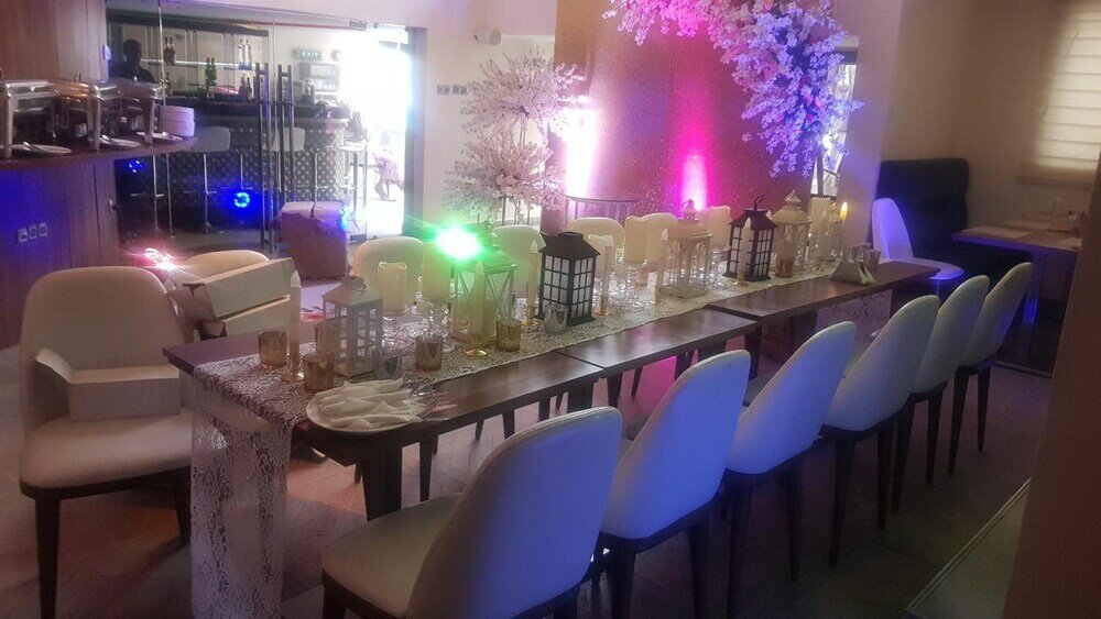 Фото Scarlet Lodge