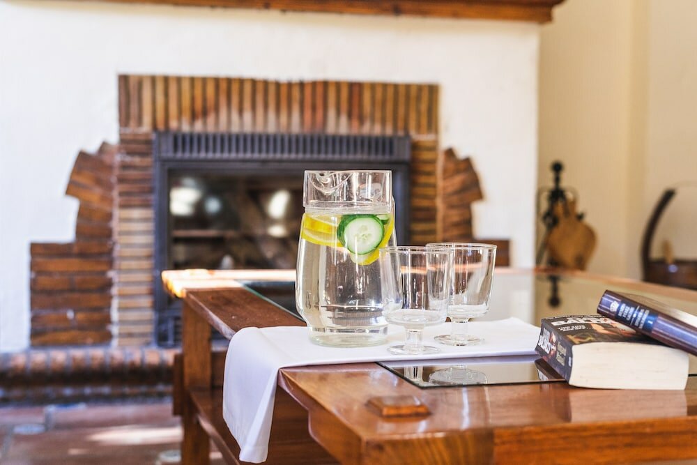 Фото Humaina Hotel