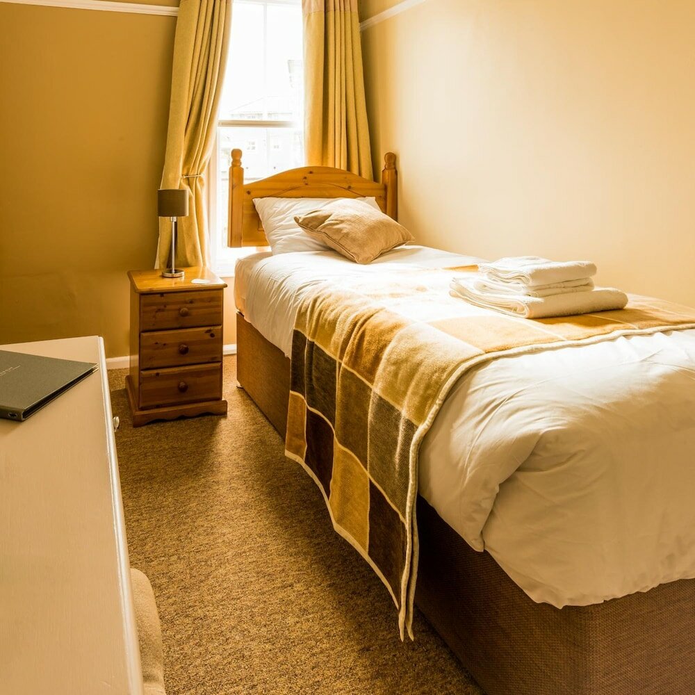 Фото The Longboat Inn