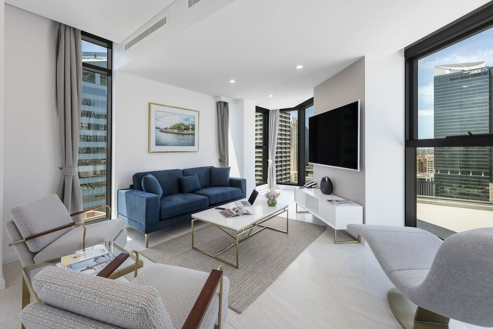 Фото Meriton Suites Sussex Street