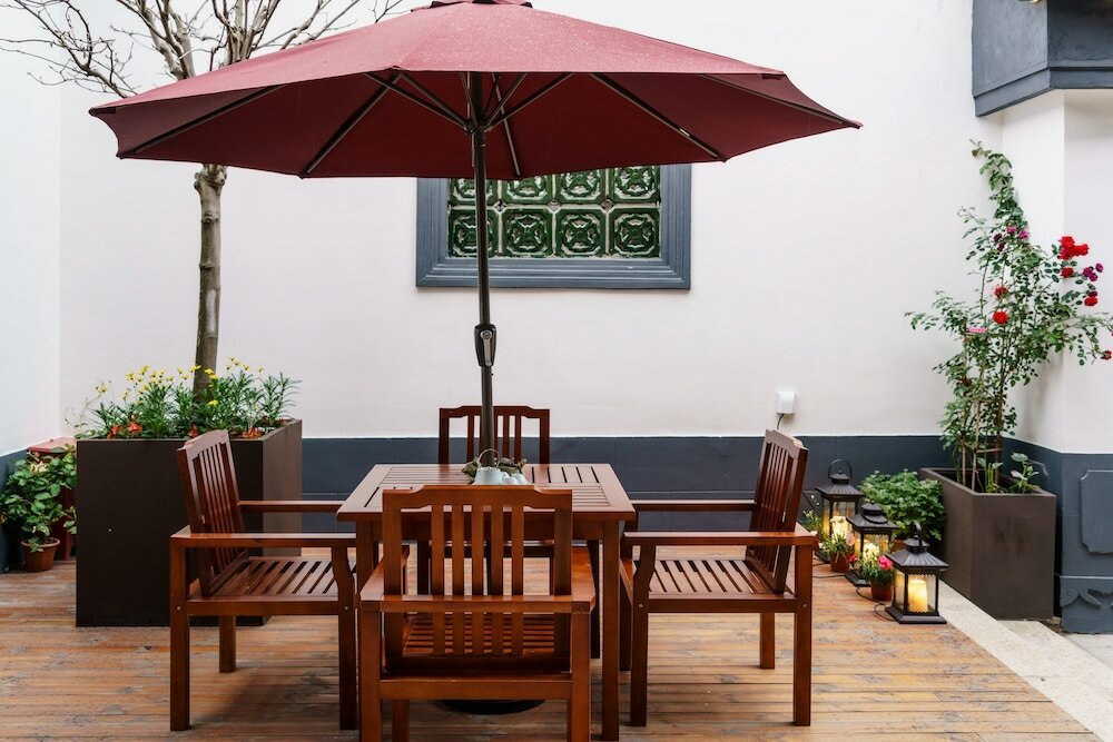 Фото Yi Garden Cultural Hotel Disney Branch