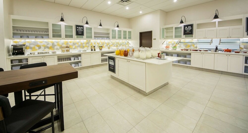 Фото Hyatt Place Orlando/Lake Buena Vista