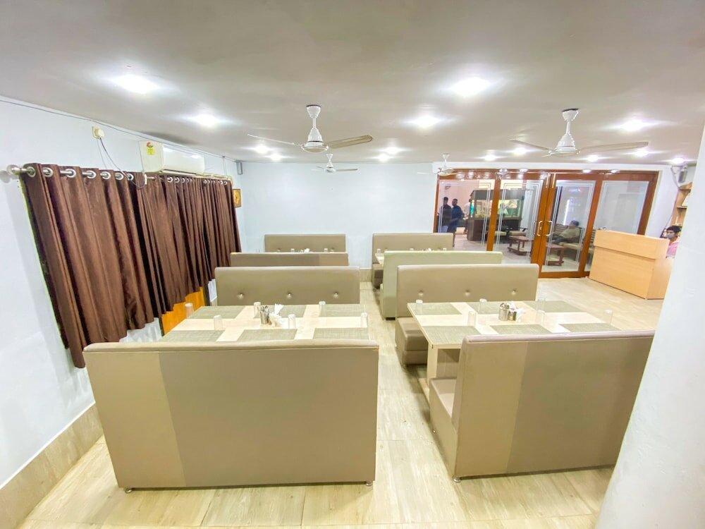 Фото Hotel Gomti