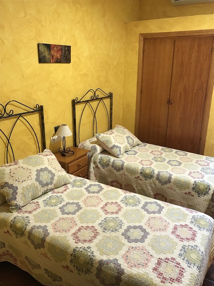 Фото Hostal Restaurante El Mero