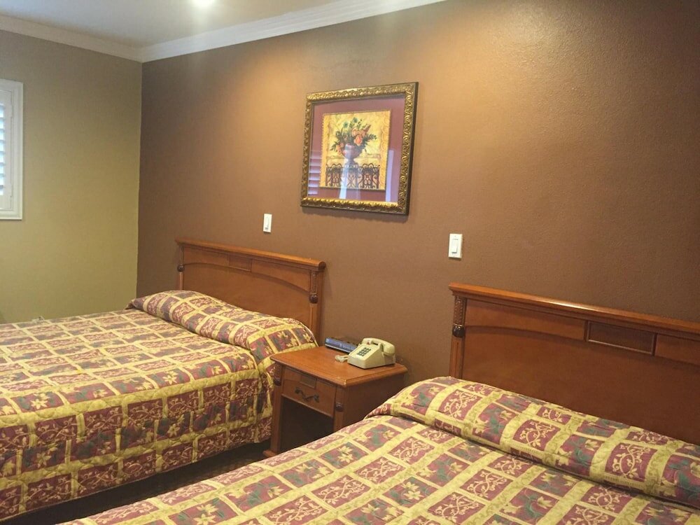 Фото Beverly Inn