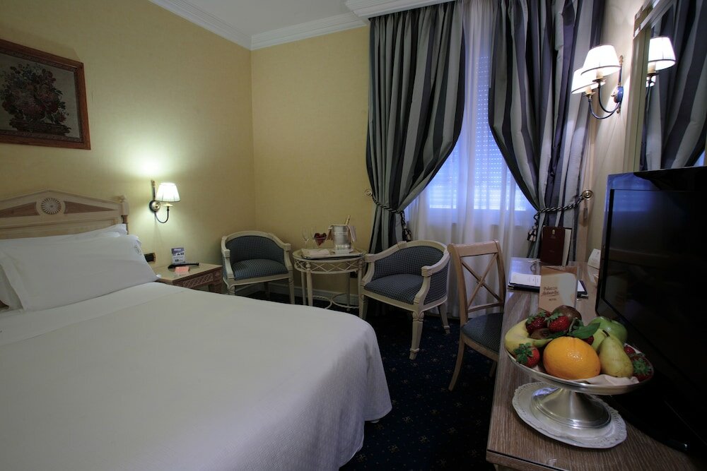 Фото Palazzo Alabardieri