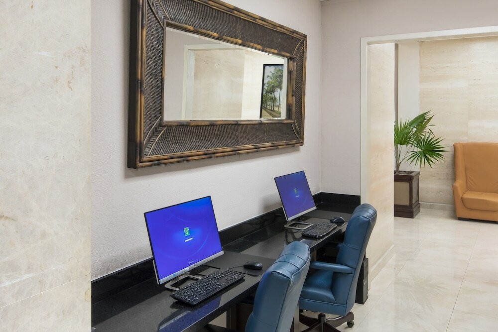 Фото Holiday Inn Port of Miami - Downtown