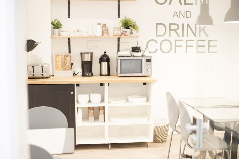 Фото Hostal Live Barcelona