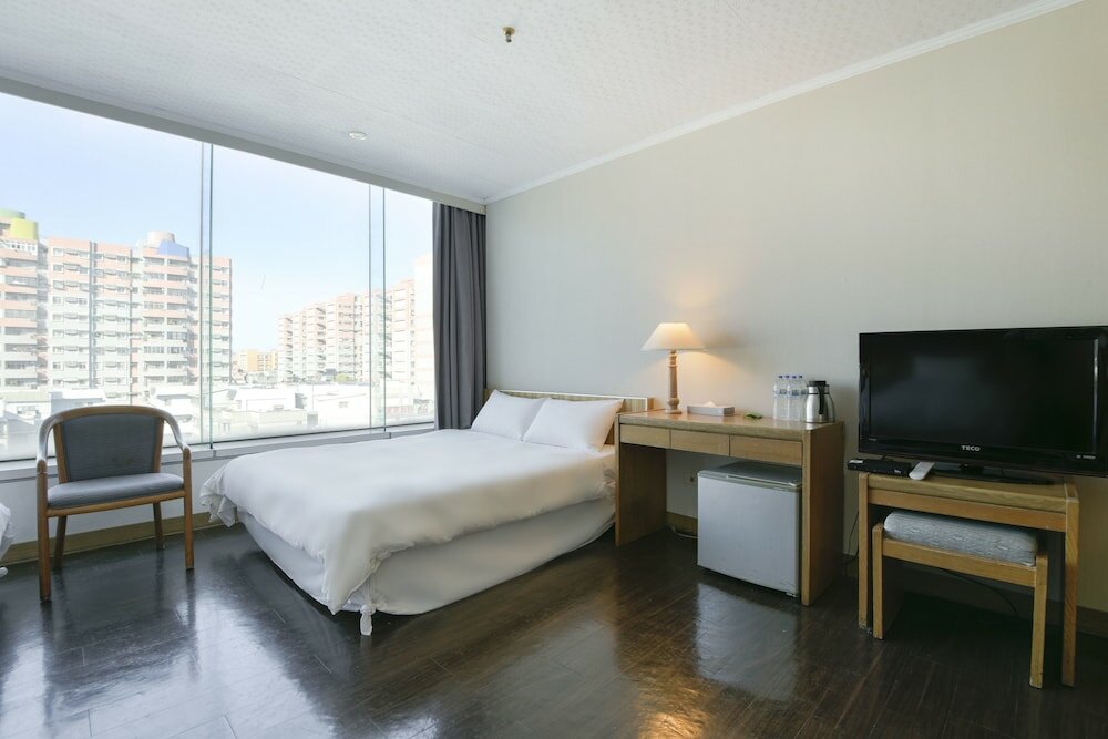 Фото Back Home Hotel