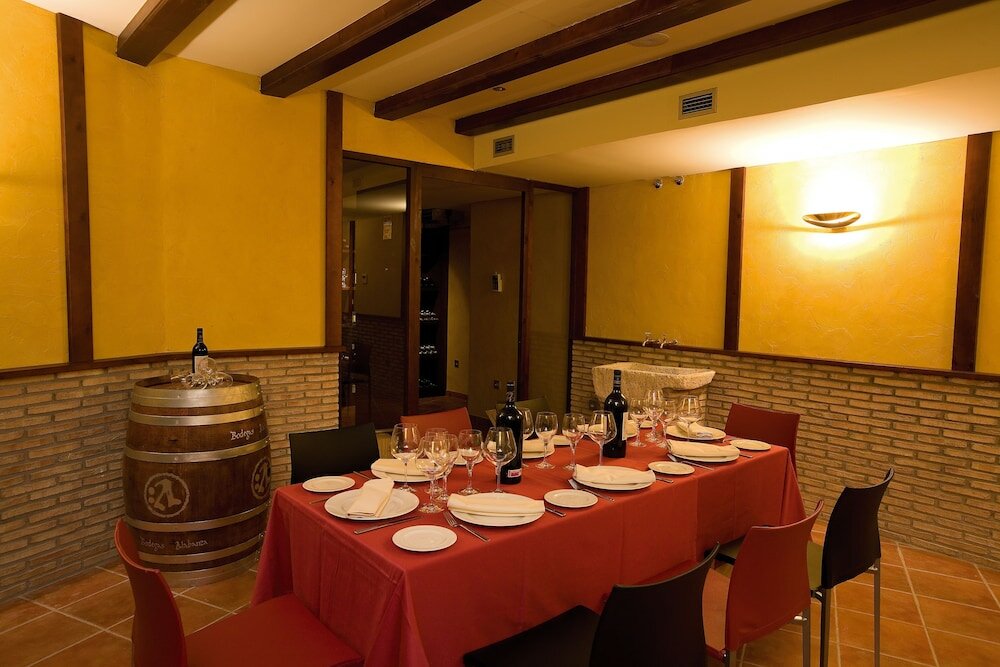 Фото F&g Logroño Hotel