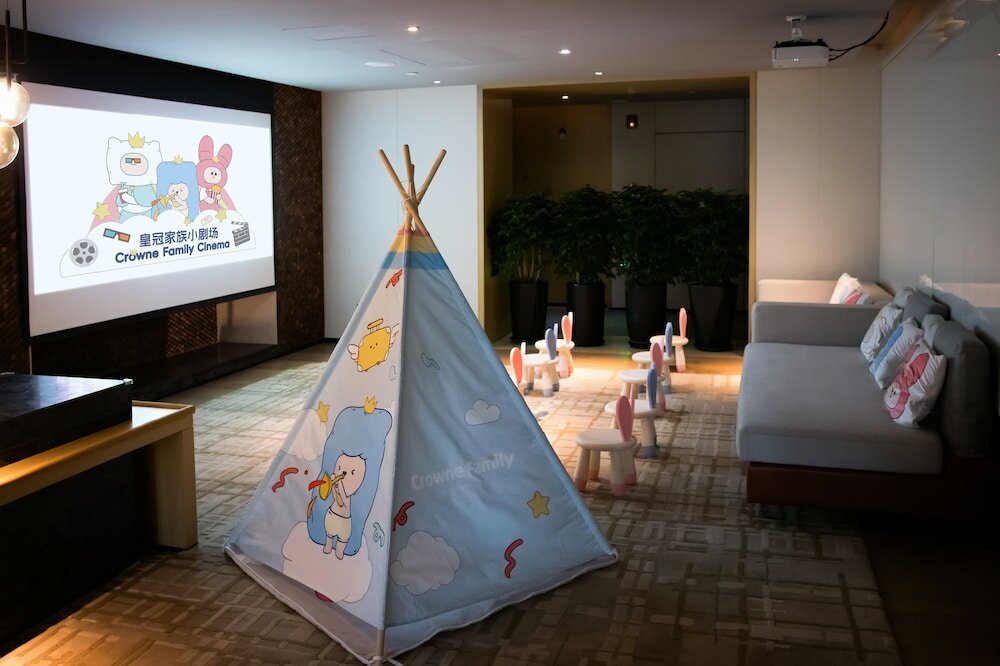 Фото Crowne Plaza Shenzhen World Exhibition and Convention Center by IHG