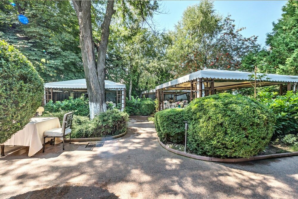 Фото Montecito Hotel