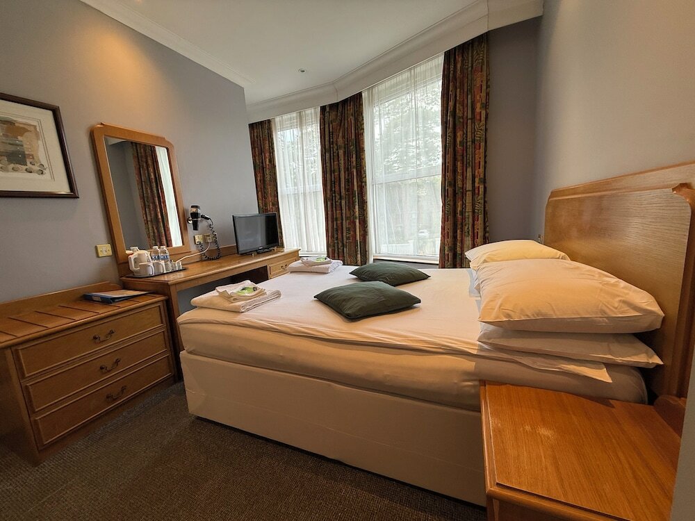 Фото Preston Park Hotel