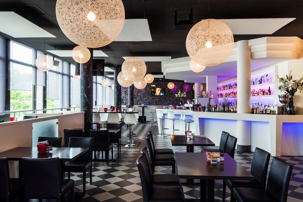 Фото Hotel an der Oper