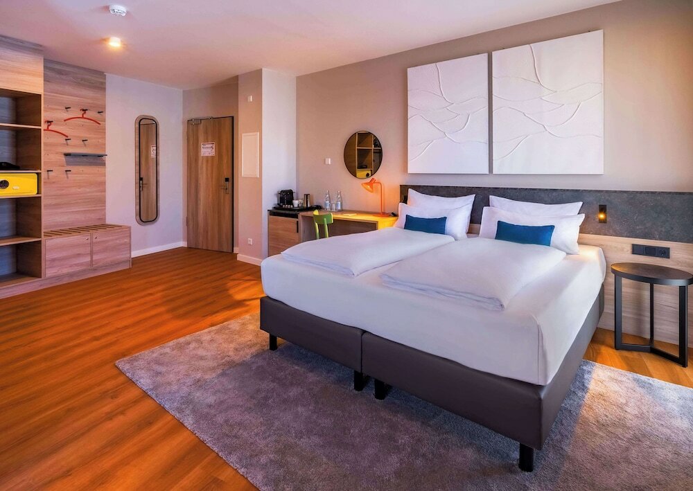 Фото Ramada Encore by Wyddham Munich Messe