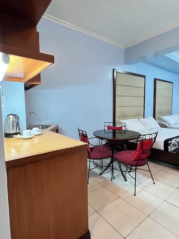 Фото Jupiter Suites