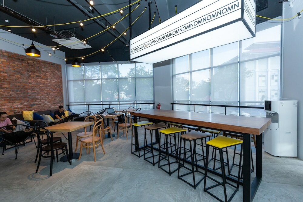 Фото Brown Hotel