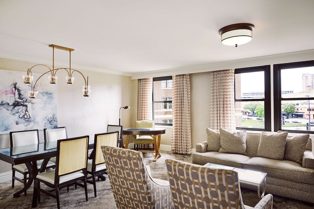 Фото The Raphael Hotel, Autograph Collection