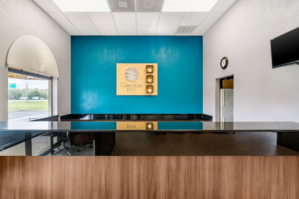 Фото Comfort Inn Sun City Center - Tampa South