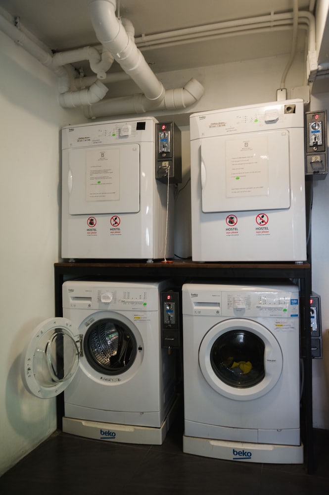 Фото The Common Hostel