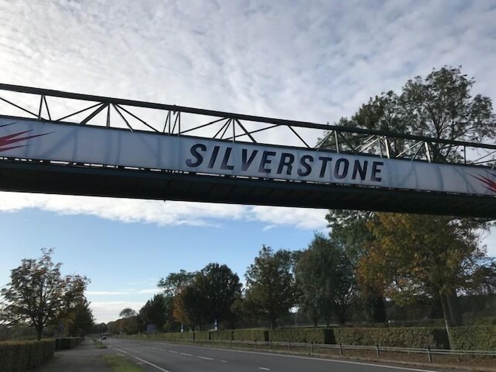 Фото Silverstone Golf Club & Hotel