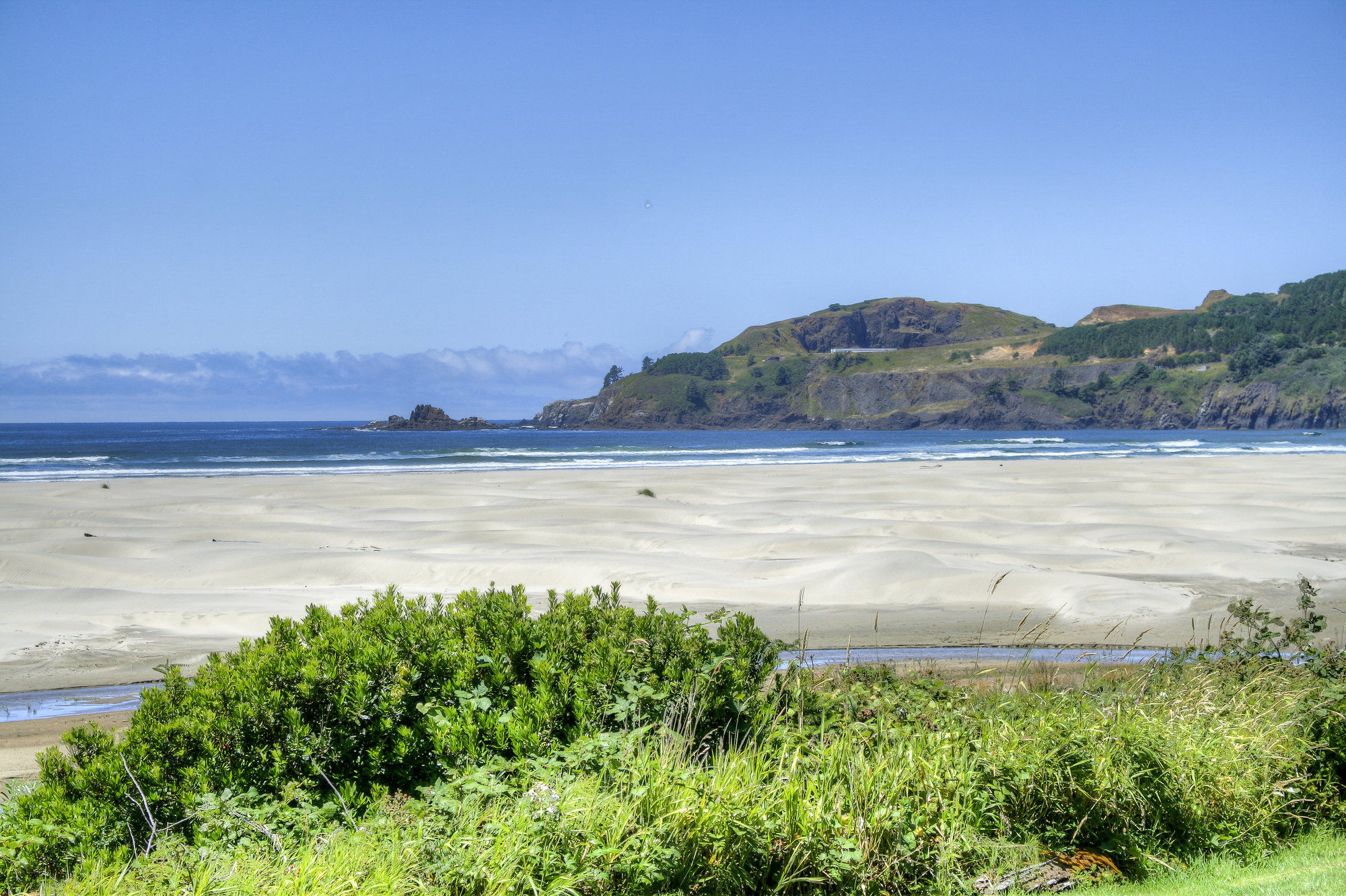 Фото Little Creek Cove Beachfront Resort