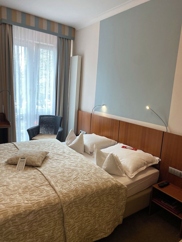 Фото Hotel Baseler Hof