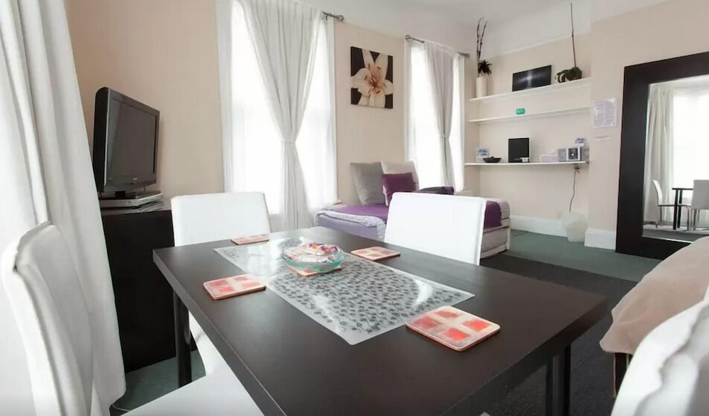 Фото Home2Home-Rooms