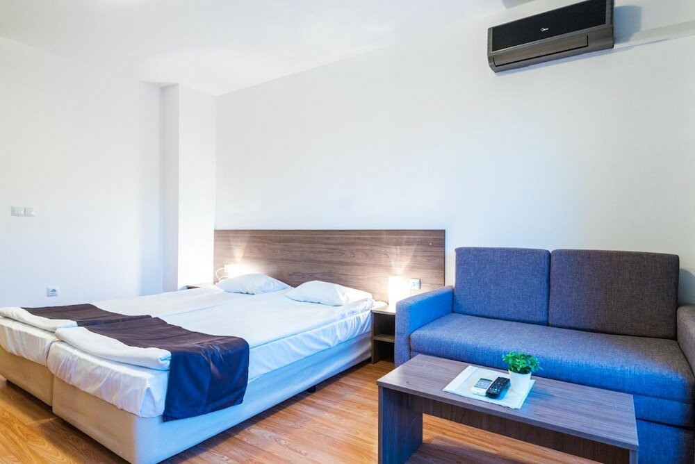 Фото Адмирал Плаза