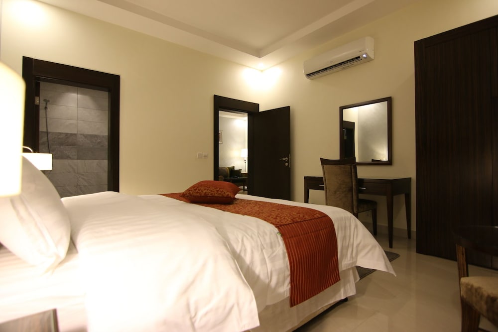 Фото Alsamer Homes