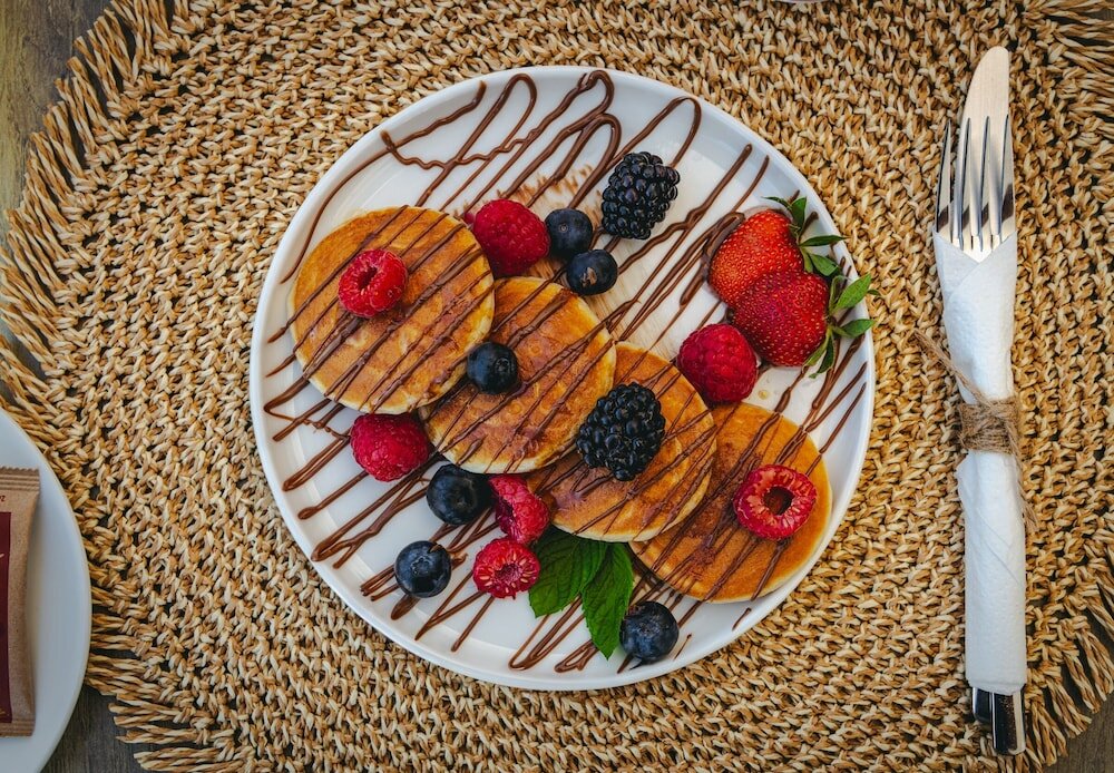 Фото White Canvas Boutique Studios